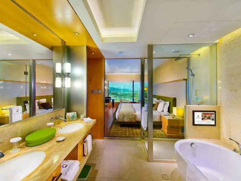 Hotel Okura Macau 5*,